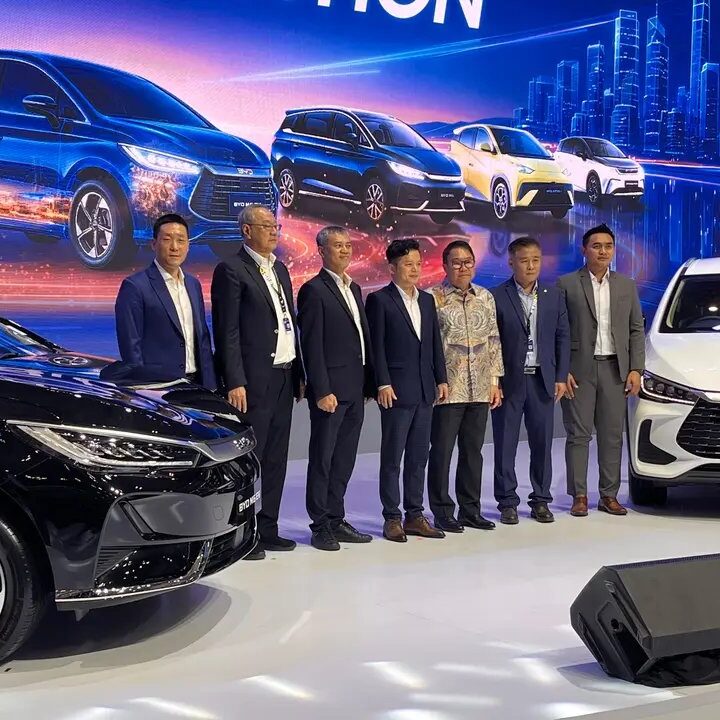 BYD M6 EV Rakitan Lokal Meluncur di GIIAS 2026, Harga Mulai Rp395 Juta